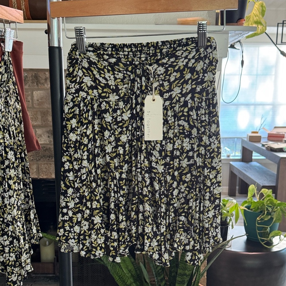 By Together Black/ White/ Green Floral Skort